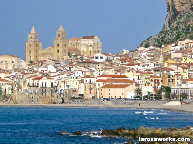 Cefal&ugrave; is charming, beautiful, and perfect for a relaxed visit.